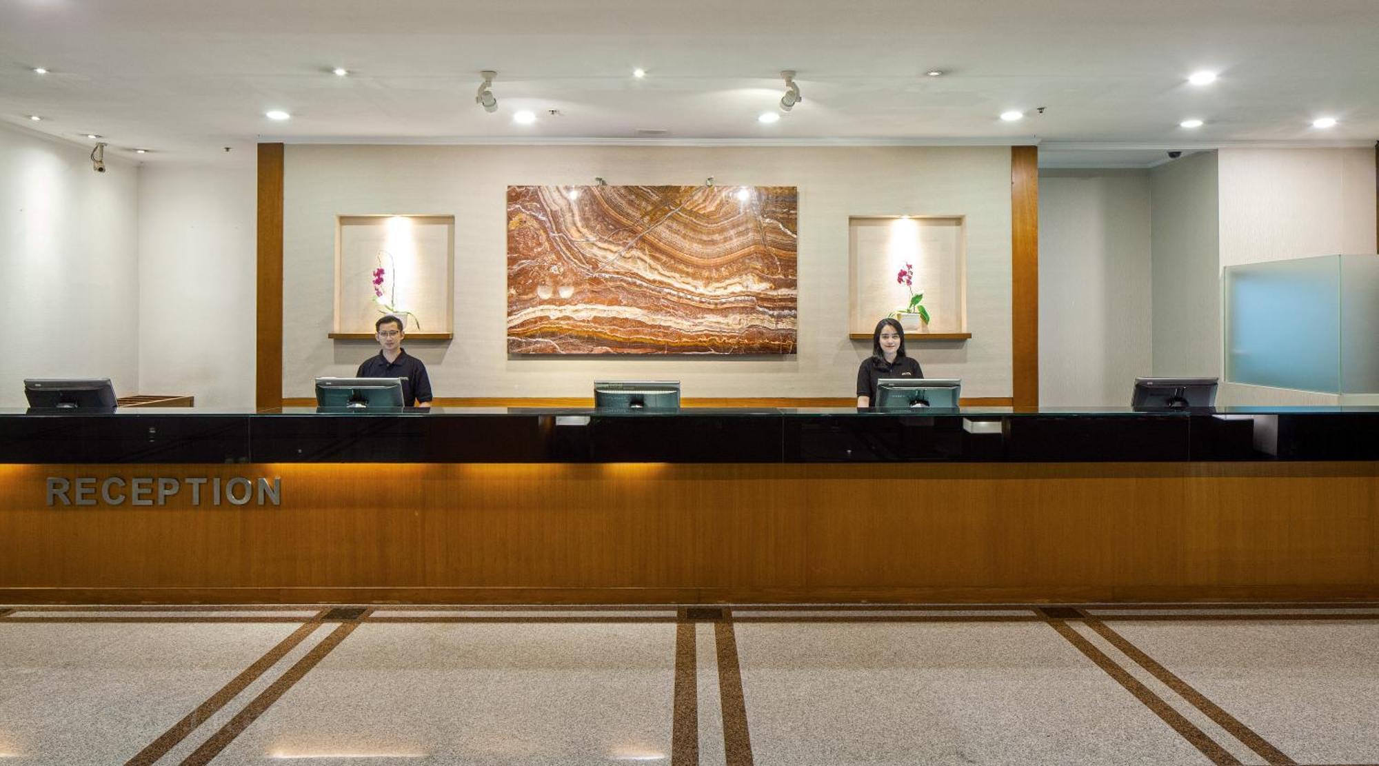 Artotel Gelora Senayan Джакарта Экстерьер фото