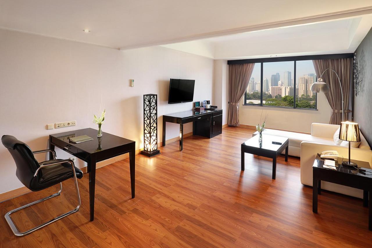 Artotel Gelora Senayan Джакарта Экстерьер фото